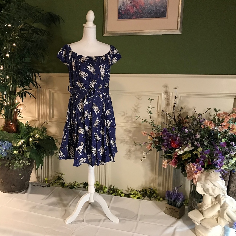 Cat lovers retro style dress
